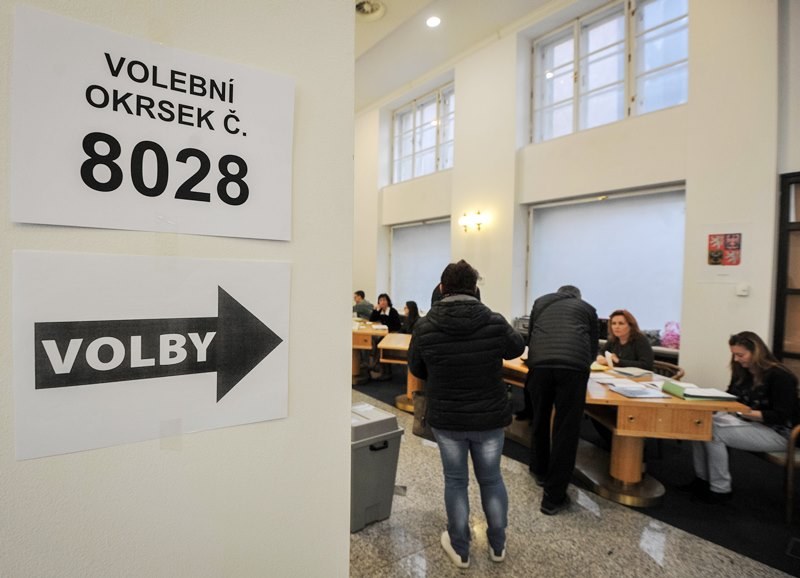 Voliči v aplikaci zjistí, kam mají jít volit Voliči v aplikaci zjistí, kam mají jít volit