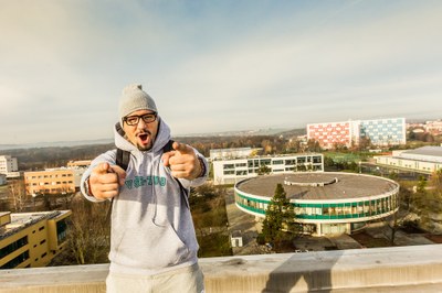 FOTO: Z videoklipu VŠB, snímky VŠB-TUO