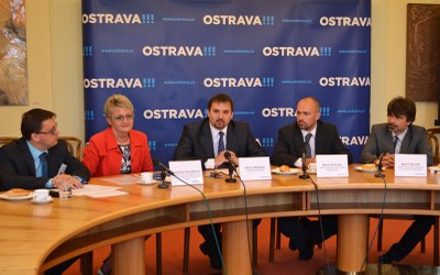 V úvodu tiskové konference hovoří náměstek primátora Martin Štěpánek. Foto: L. Vidlička