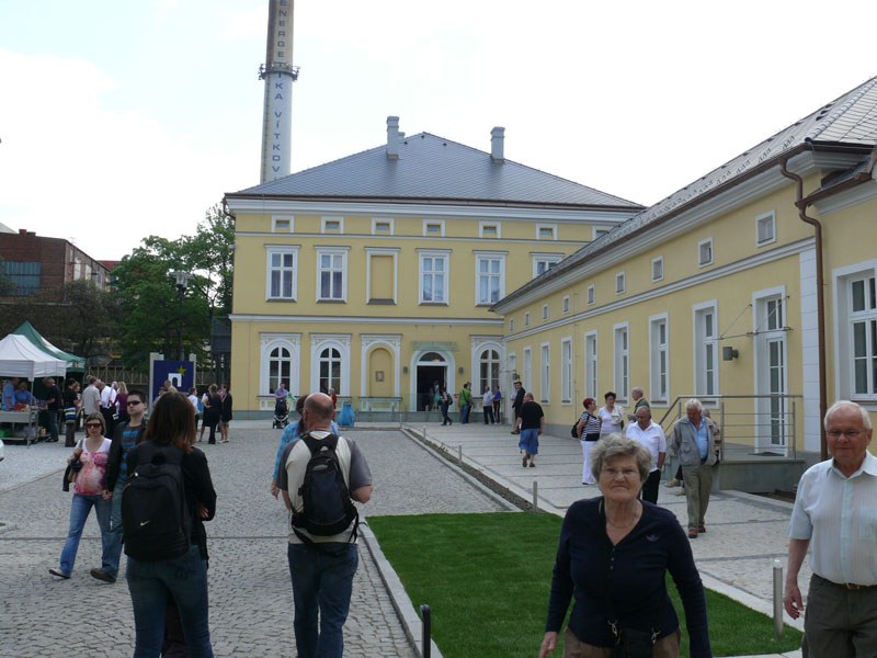 Vítkovický zámeček (ilustr. foto).