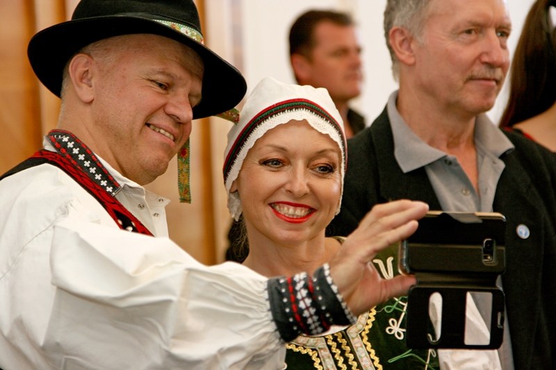 Zástupci slovenského souboru Karpaty.