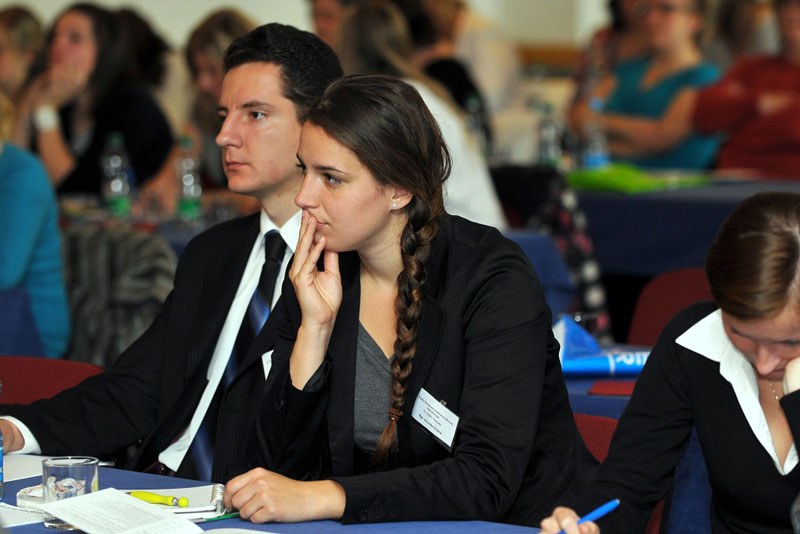 Začala mezinárodní konference o klinické farmakologii Začala mezinárodní konference o klinické farmakologii