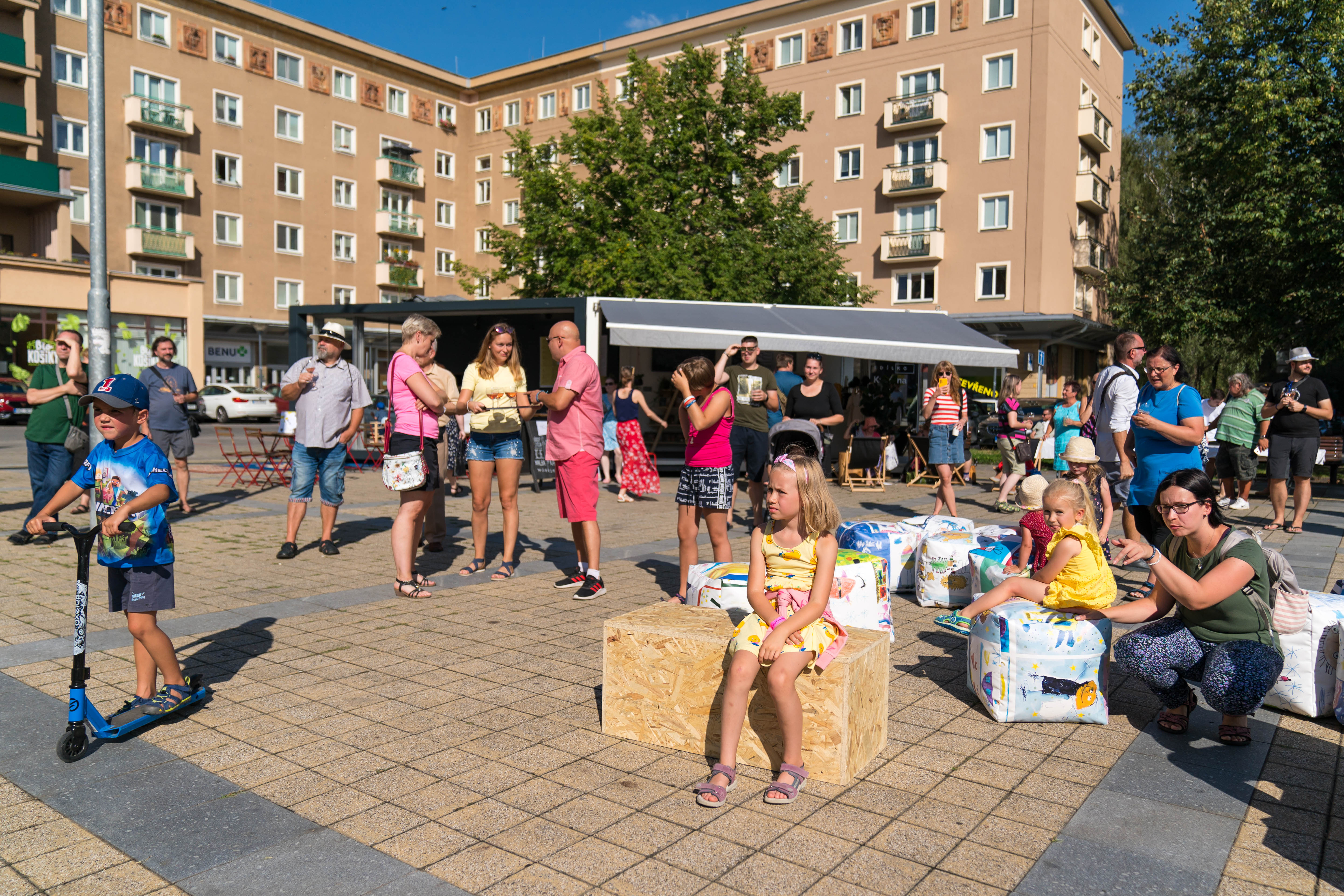 Sdílko v Porubě patří k oblíbeným komunitním akcím. Foto: ÚMOb Ostrava-Poruba