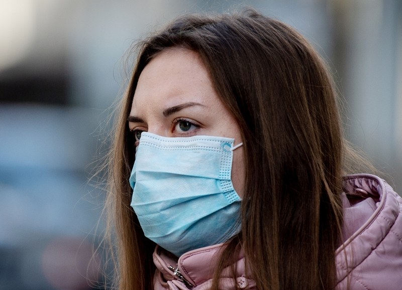 Zákaz vycházet bez zakrytých dýchacích cest, hodiny pro nákupy seniorů Zákaz vycházet bez zakrytých dýchacích cest, hodiny pro nákupy seniorů