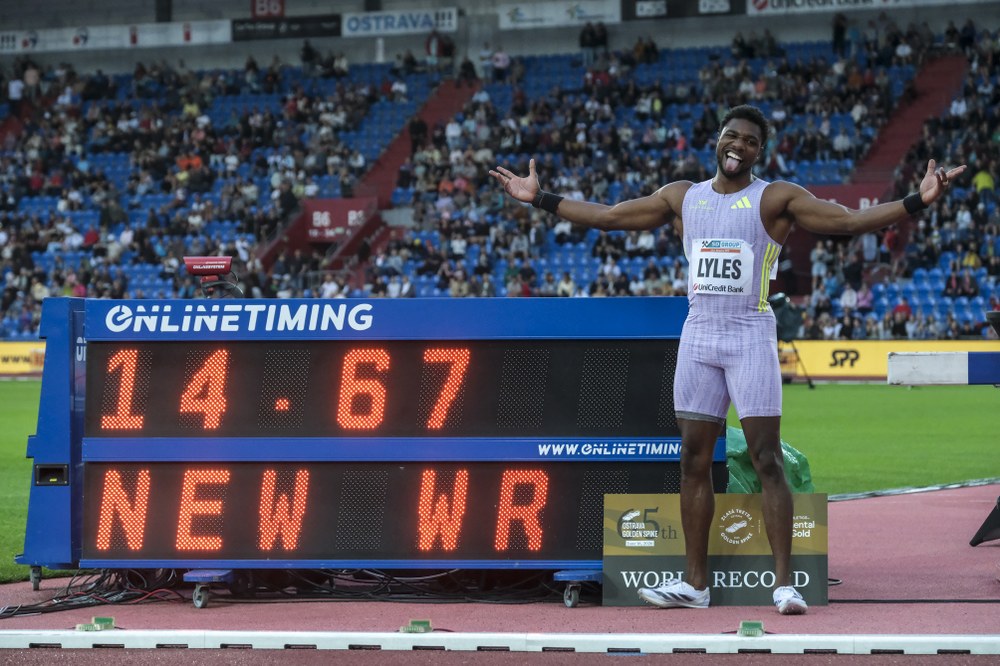 Noah Lyles je znám smyslem pro show Noah Lyles je znám smyslem pro show
