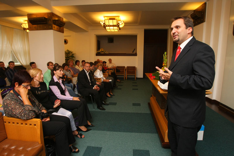 Dárcům poděkoval náměstek Martin Štěpánek