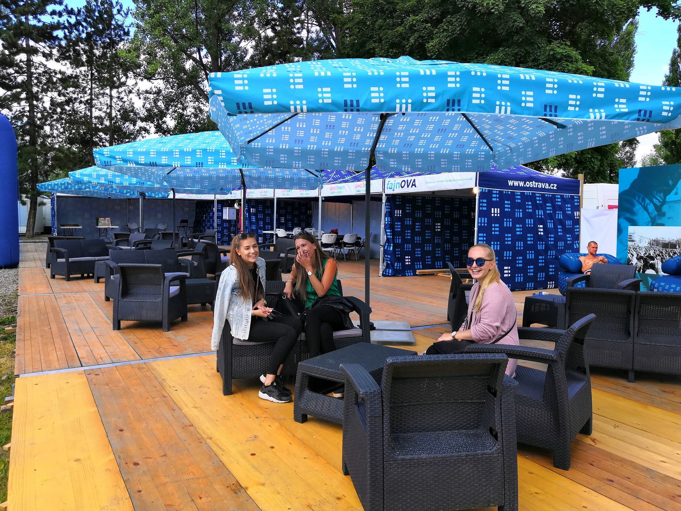 Zóna SametOVA na festivalu Colours of Ostrava