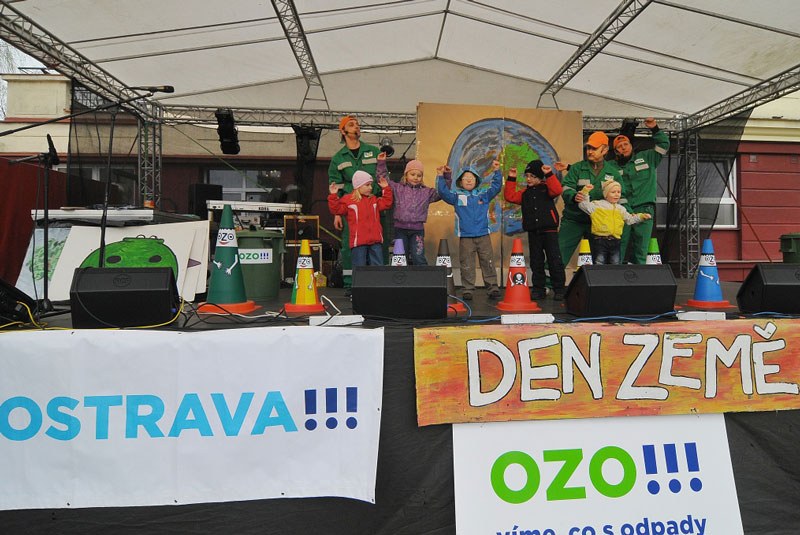 Zveme vás na akce ke Dni Země Zveme vás na akce ke Dni Země