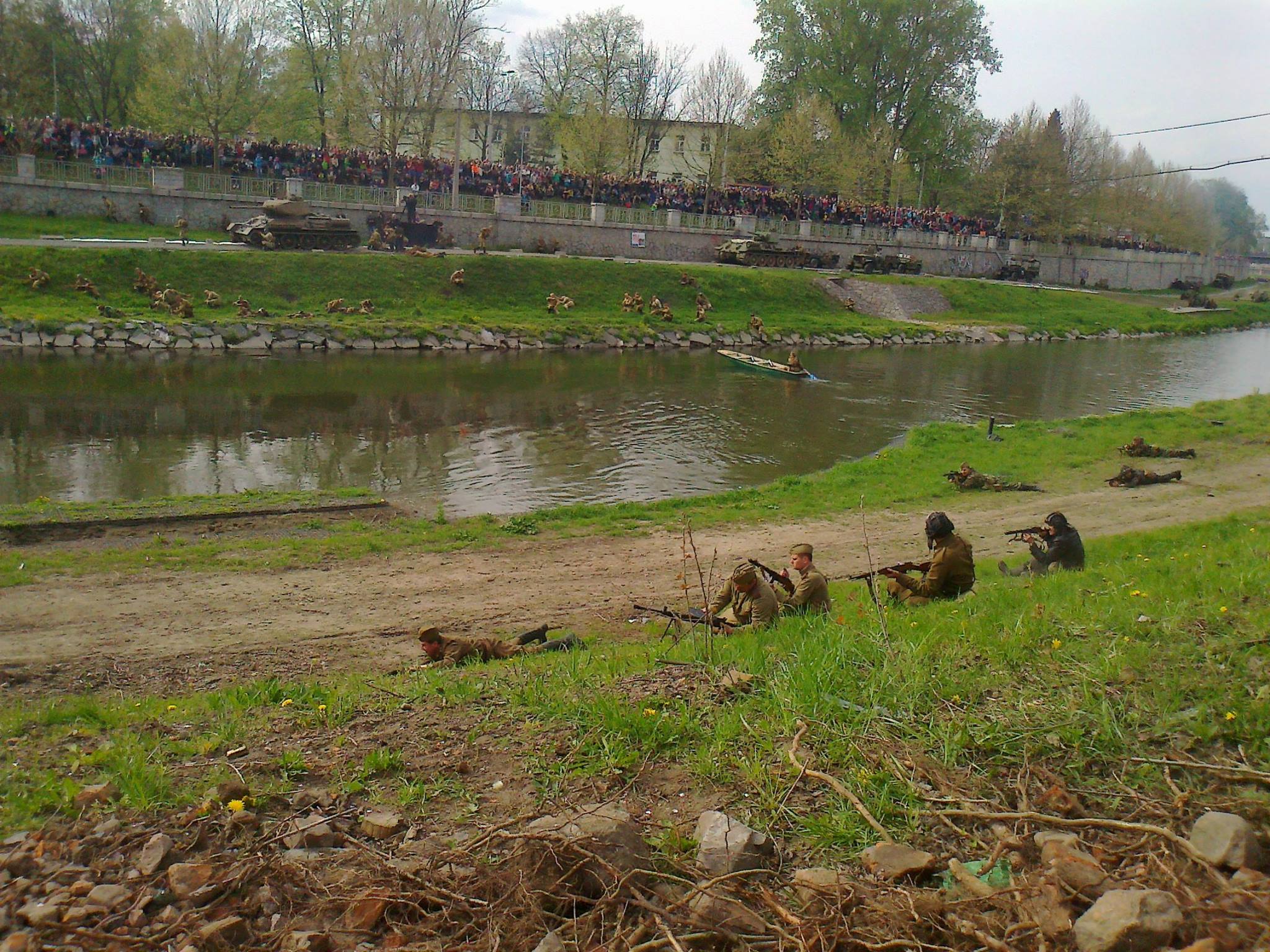 Battle demonstration as part of the celebration of the 70th anniversary of the liberation of Ostrava ten years ago.