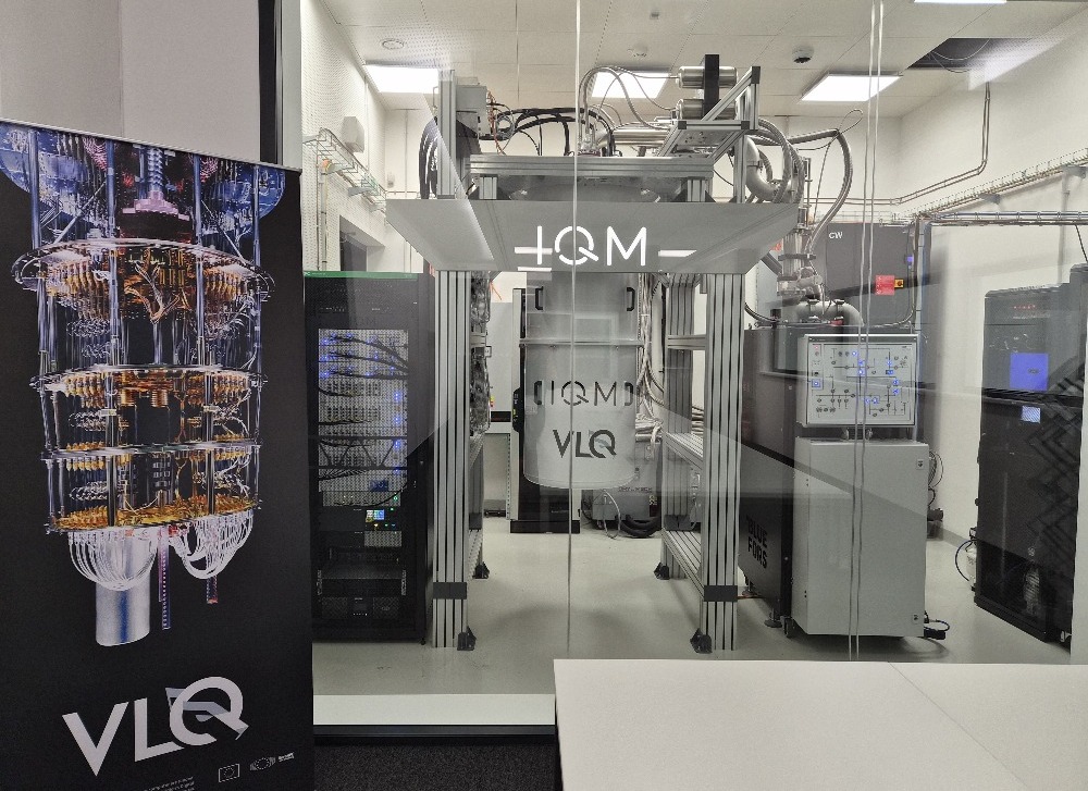 The first Czech quantum computer, launched at the Vysoká škola báňská – Technical University of Ostrava. Photo: VŠB-TUO The first Czech quantum computer, launched at the Vysoká škola báňská – Technical University of Ostrava. Photo: VŠB-TUO