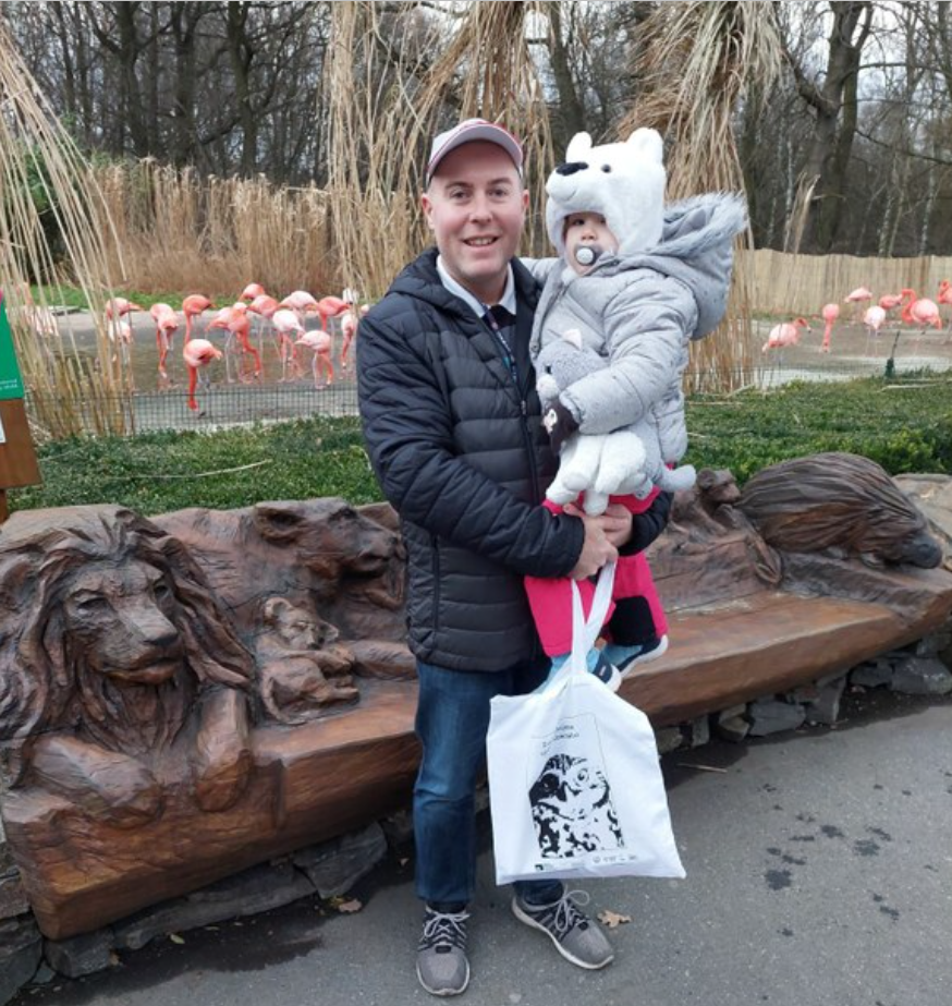 The record-breaking visitor Ondřej Vašut with his daughter. Photo: Ivo Firla 