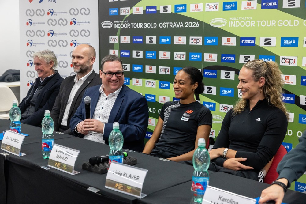 Ostrava Mayor Jan Dohnal chatted with the athletes in a relaxed atmosphere