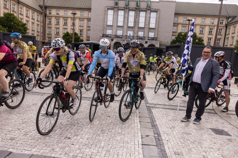 Traditional Charity Bike Ride Supports Children with Cancer